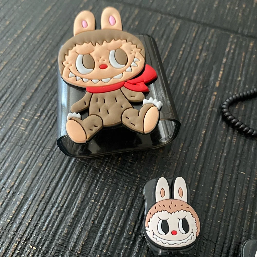 LaBuBu Cartoon Character Charger Cover & Spiral Data Cable Protector Set